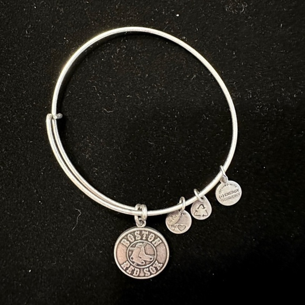 Alex and Ani - Boston Red Sox - Wire Bracelet - NWOT